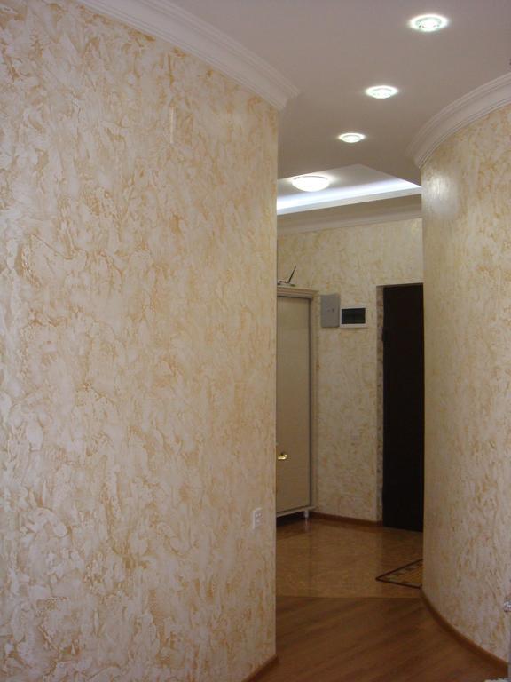Nino Apartment On Pirosmani Batoumi Chambre photo